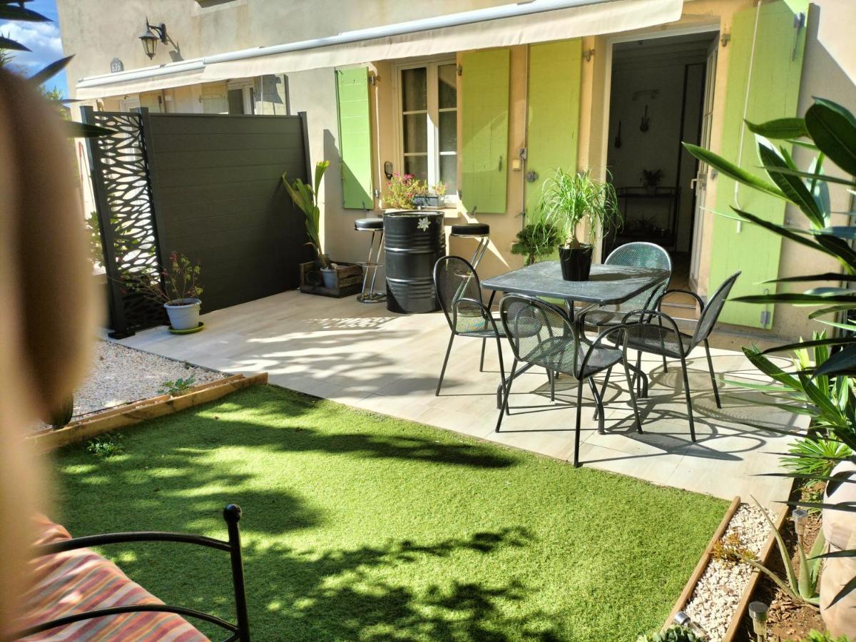 Holiday home Maison Dans De Gallargues-le-Montueux
